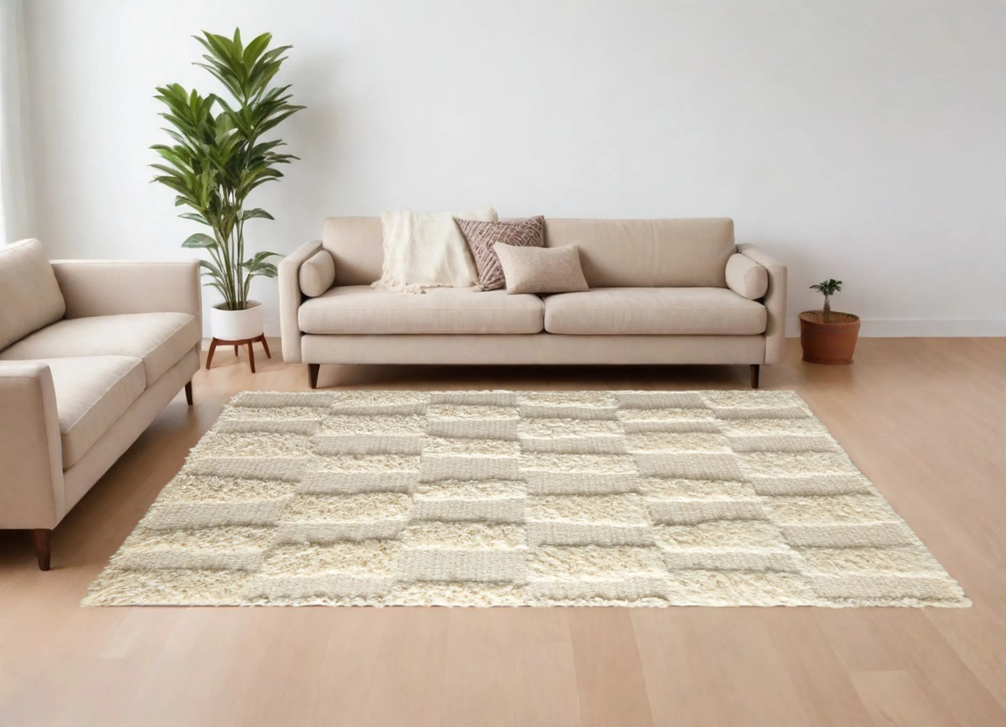 Ivory Wool Geometric Hand Woven Rug - 6' x 9'